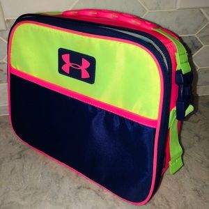 UNDER ARMOUR LUNCH BOX